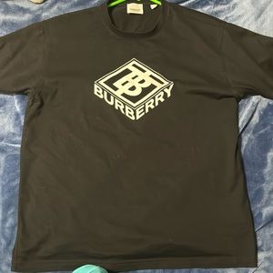 XS Black burberry Tee